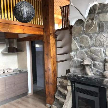 Precioso Atico Acogedor En Canfranc